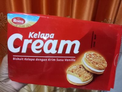 Roma kelapa cream 