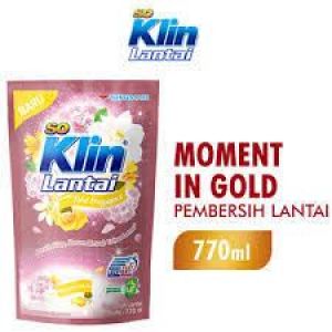 SOKLIN LANTAI MOMENT IN GOLD 780ML