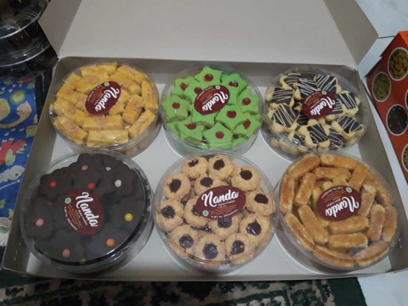 Paket Kue Nanda Cookies 6 toples