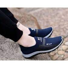 SEPATU YONGKI 