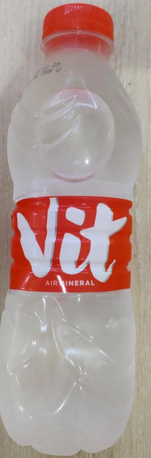 Air Botol Vit