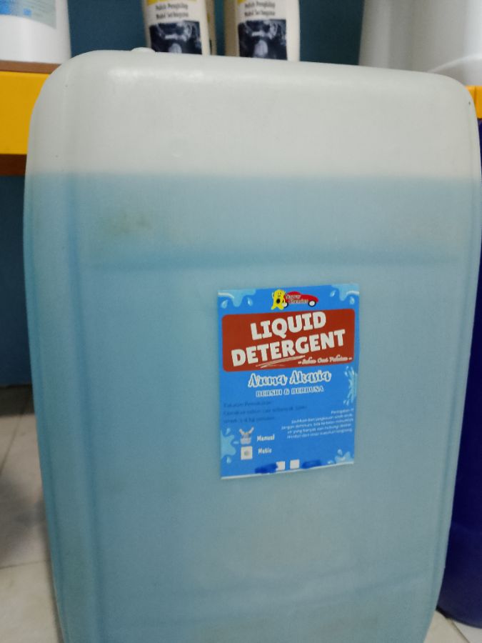 Liquid Deterjen biru 20 liter 