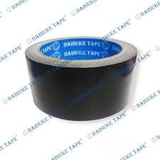 LAKBAN/CLOTH/TAPE HITAM 48MMX8M DAISUKE (BESAR)