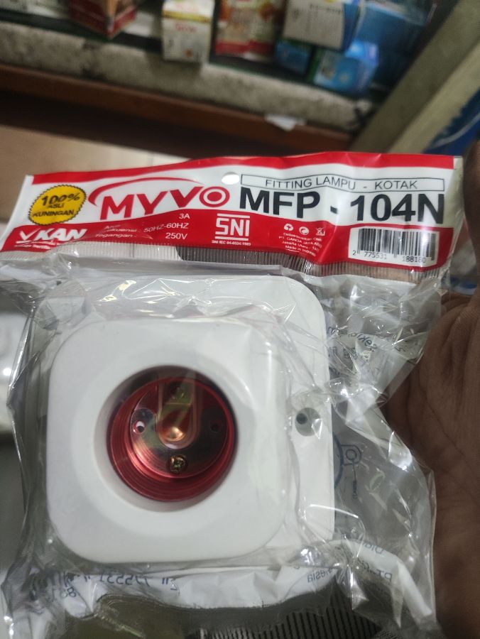FITTING LAMPU MYVO MFP-104N