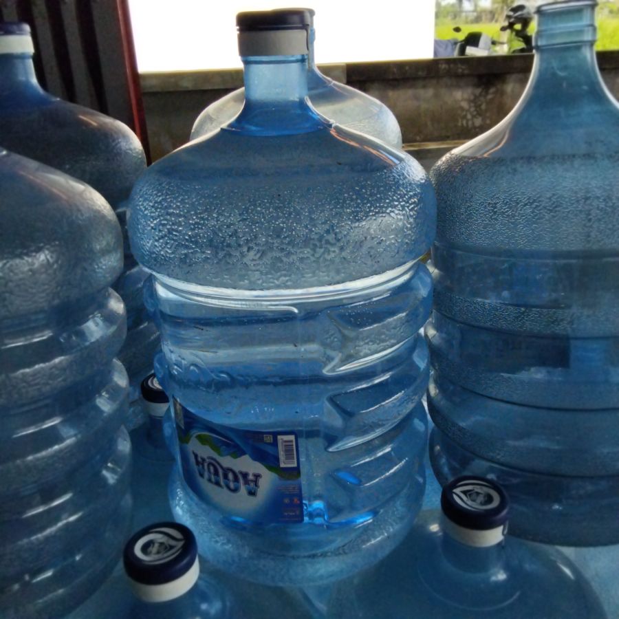 Aqua Galon Isi