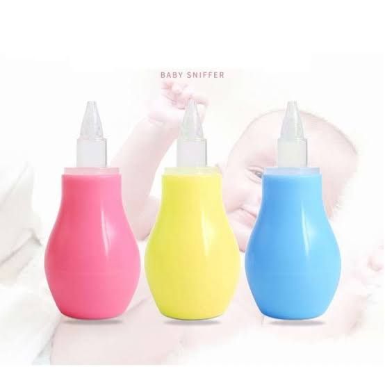 Sedotan hidung bayi biasa