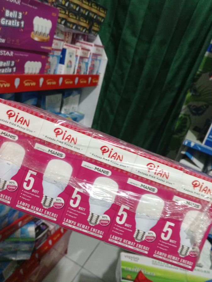 LAMPU LED PIAN MANIS