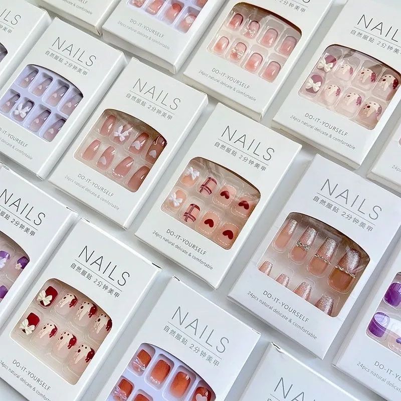 KUKU PALSU NAIL