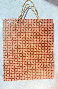 Paper Bag motif Daun