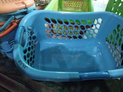 Keranjang pakaian Maspion 