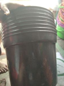 Pot bunga black Bulls 40