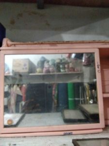 Cermin mirror box warna pink 