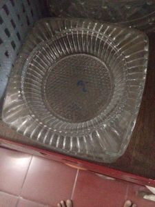 Asbak kaca motif persegi 