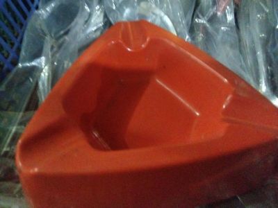 Asbak segi milamine 1A