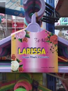 Hanger Larissa 