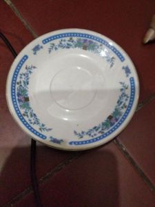 Piring batu kecil menara cina 