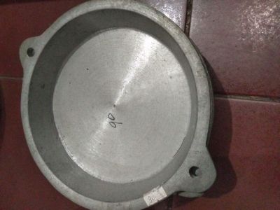 Cetakan teran bulan cor