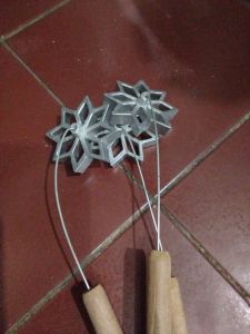 Cetakan bunga kembang kecil 