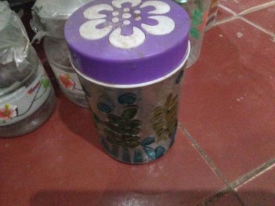 Toples kaca kig iwatani motif 