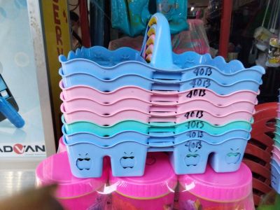 Tempat Aqua gelas plastik 16
