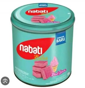 Nabati Wafer Pink Lava 210gr (Kaleng)