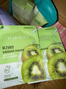 Hanasui Kiwi serum mask