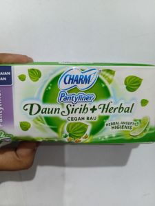 CHARM PANTYLINER DAUN SIRIH 32P-36
