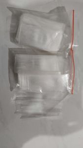 Plastik penggulung rokok 