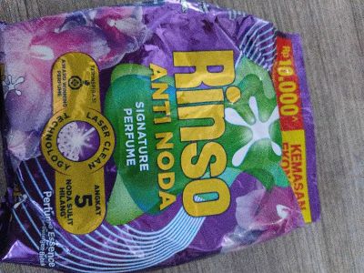 RINSO PARFUME ESENCE 380G