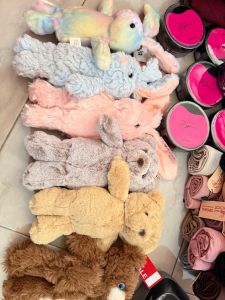 Gantungan kunci boneka