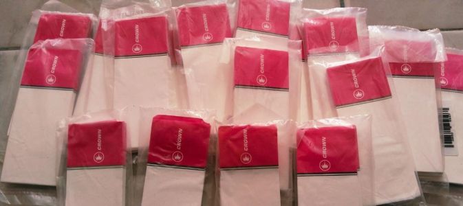 Kertas Crown Pink