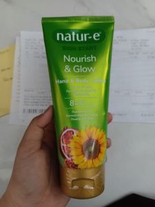 NATUR E SKIN STAR NOURISH & GLOW HBL 180ML