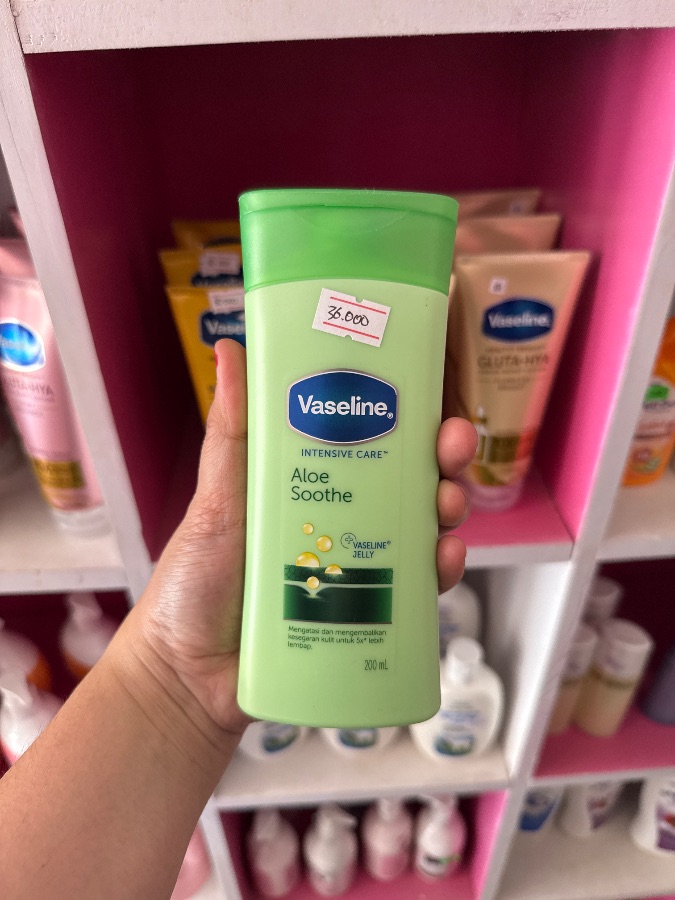 Vaselin Aloe Soote 