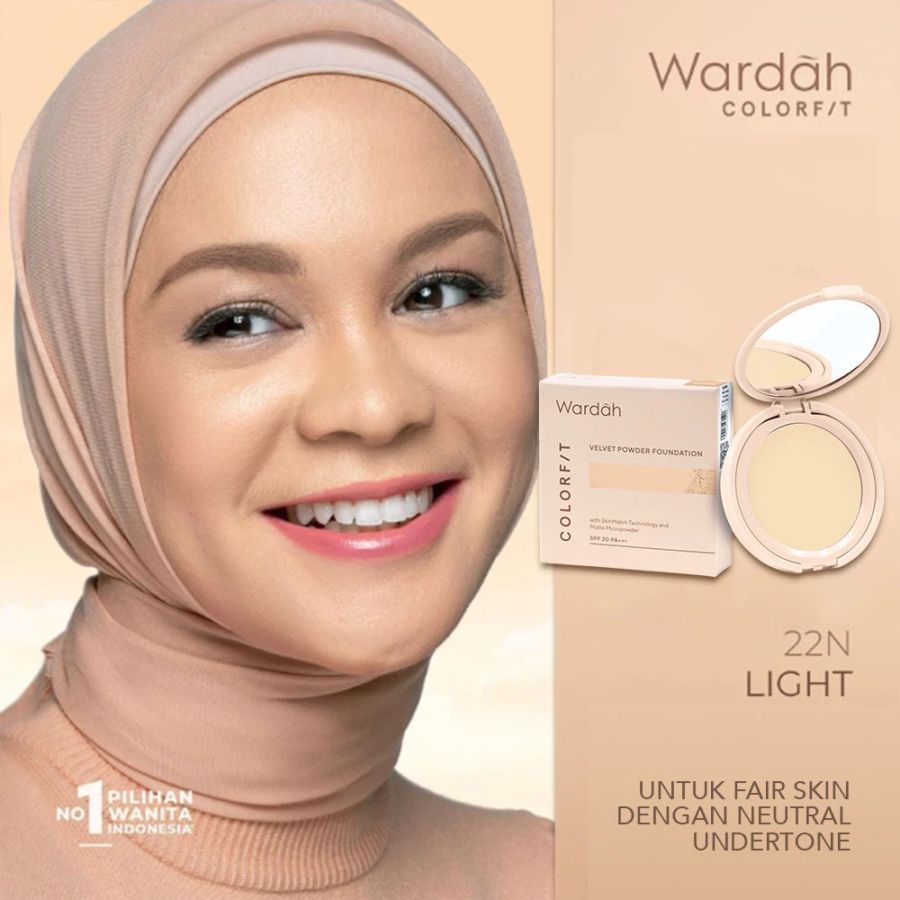 Colorfit Velvet Powder foundation 22N