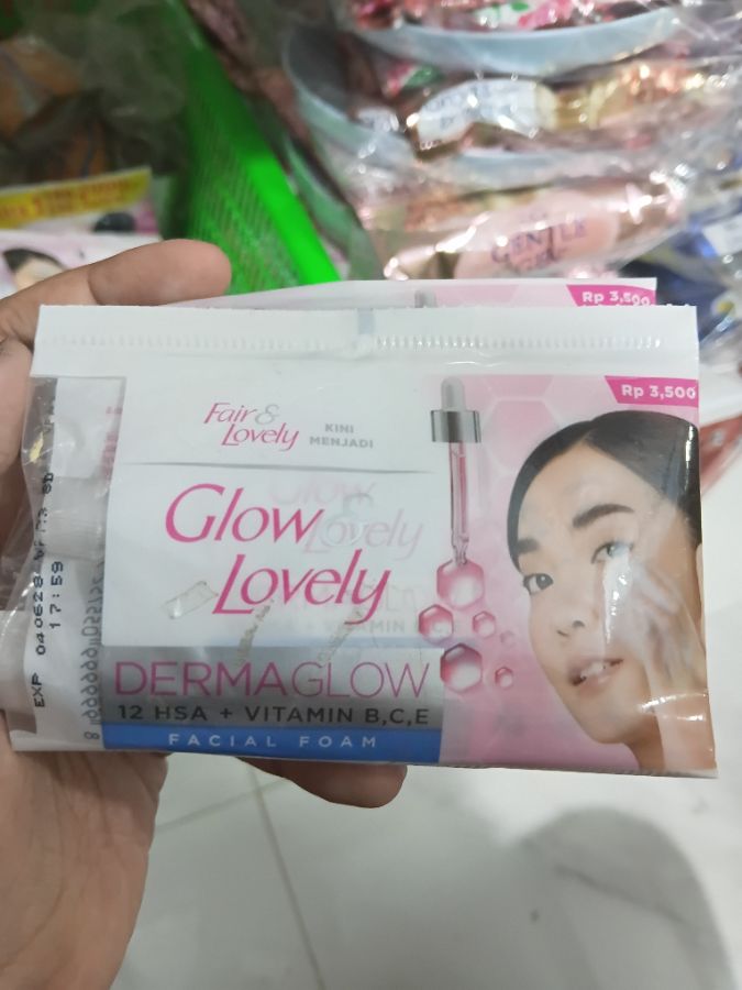 GLOW & LOVELY MVLT DERMA FF 12 x 12 x 8 g