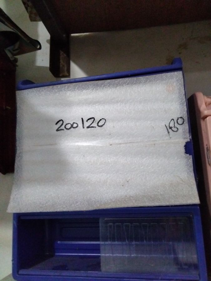 Cermin mirror box biru 