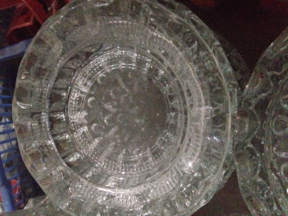 Asbak kaca motif bulat 