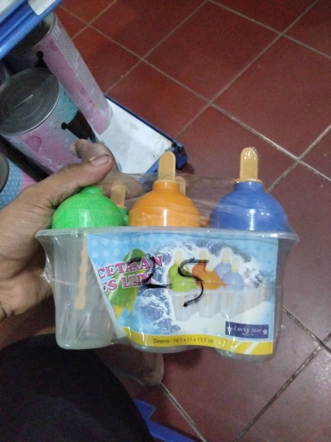 Cetakan es lilin lucky star 2030