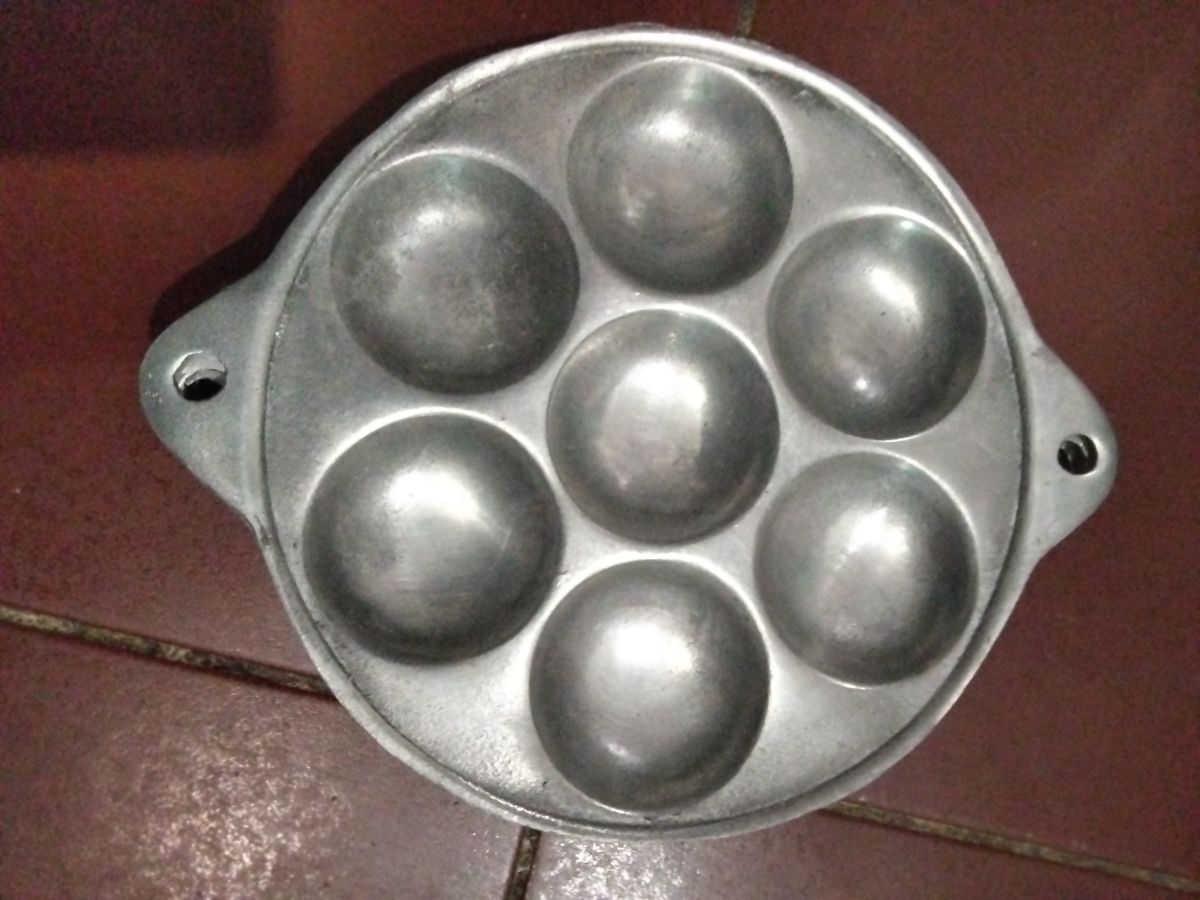 Cetakan teran bulan mini7 lubang 