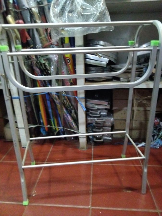 Jemuran baju aluminium 3 tangkai