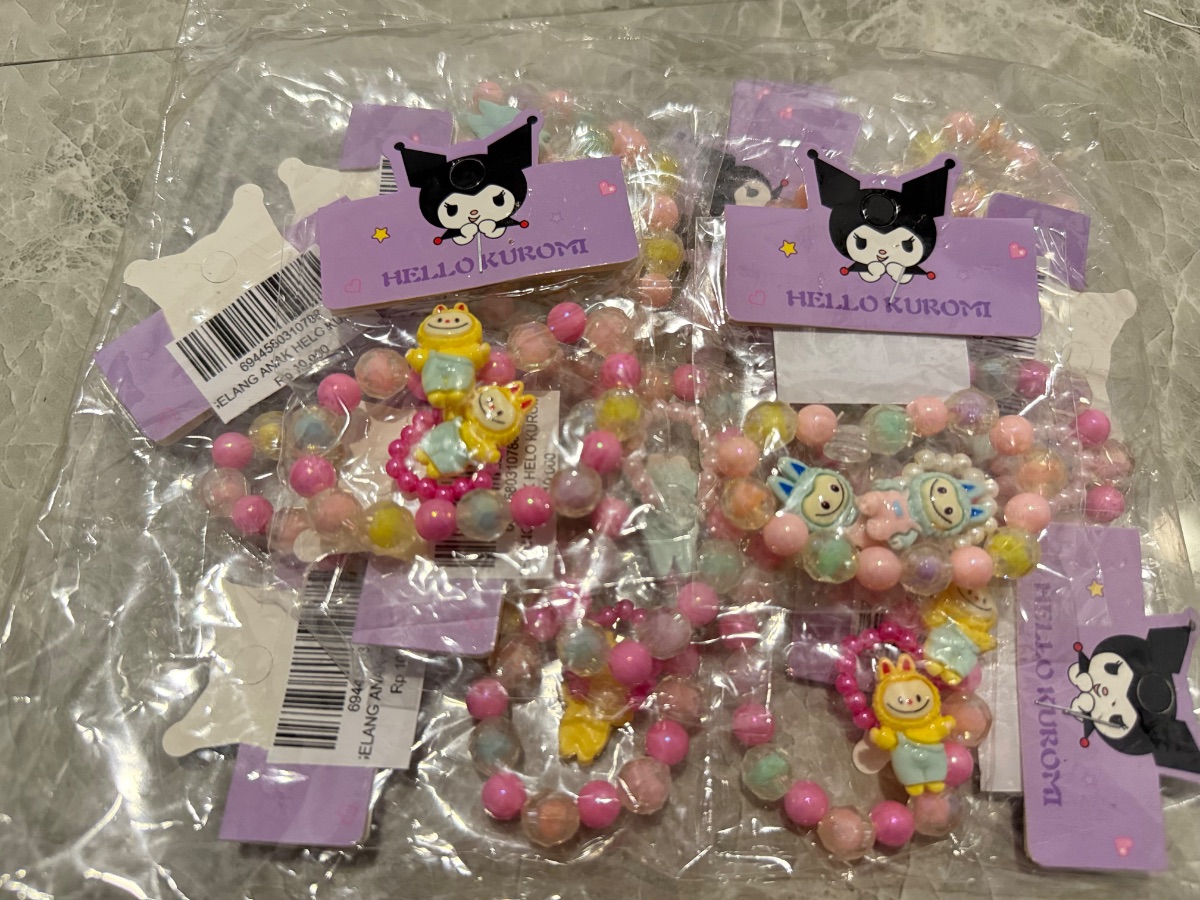 GELANG ANAK HELO KUROMI