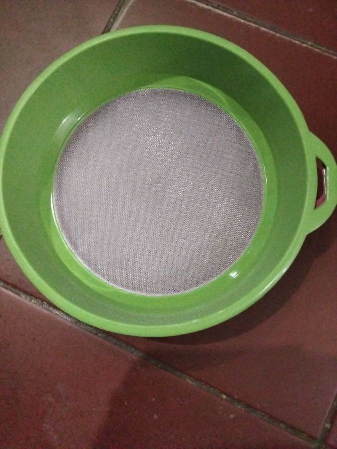 Saringan santan plastik 22