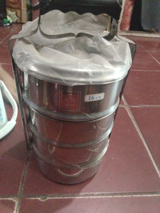 Rantang stainless steel Maspion 4susun (16Cm)