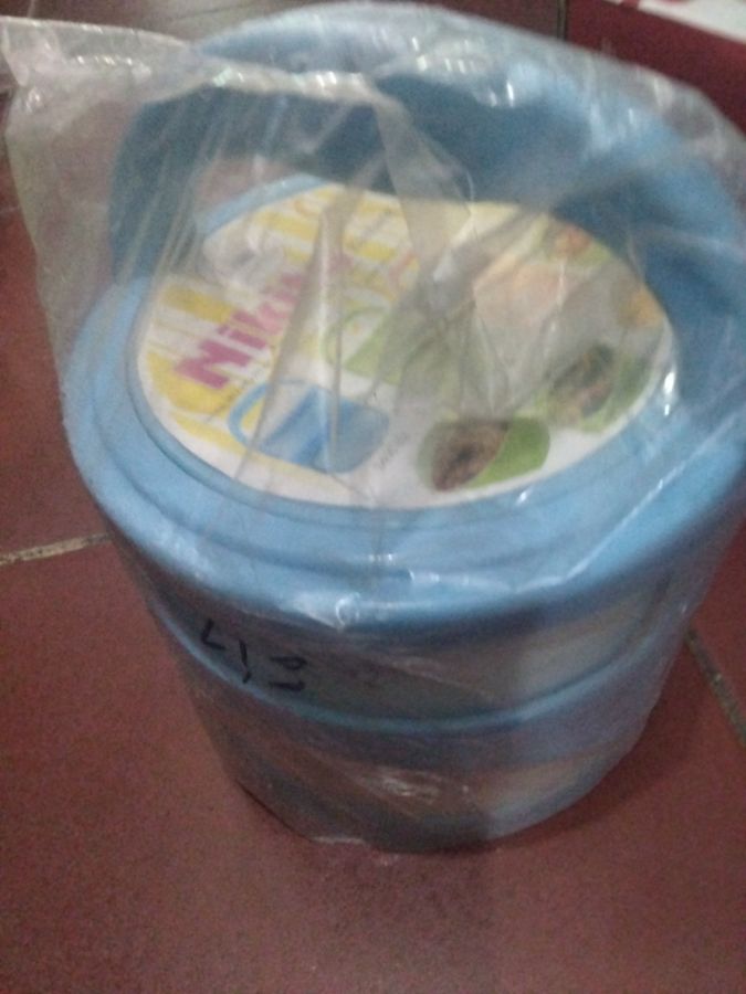 Rantang plastik Nikita 3400 2susun 