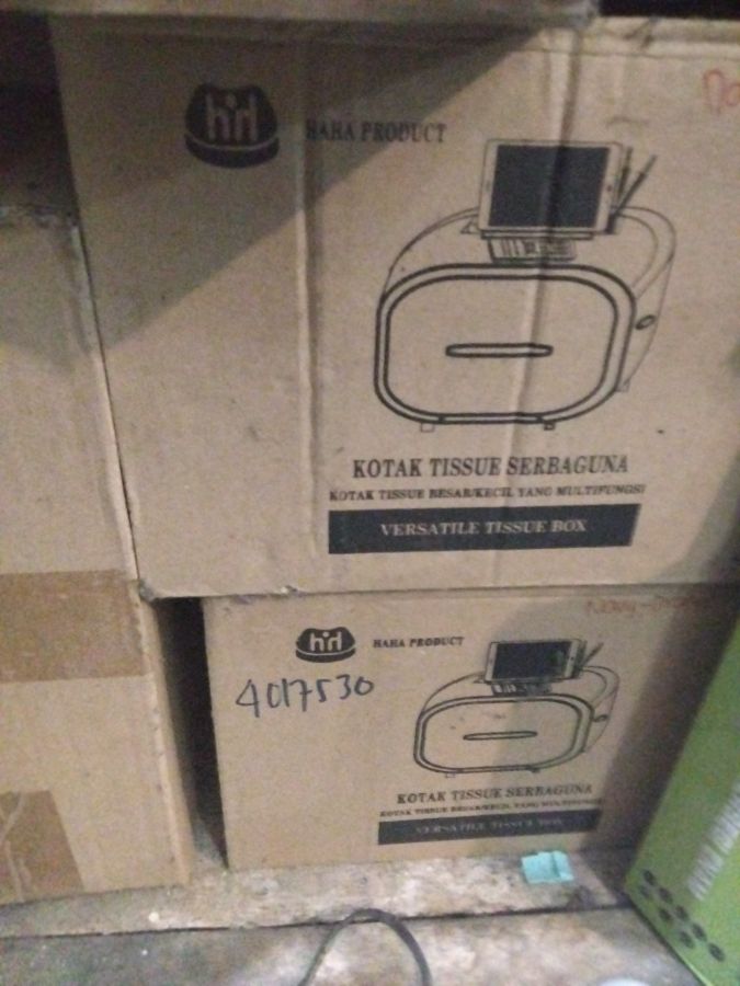 Kotak tisu serbaguna 
