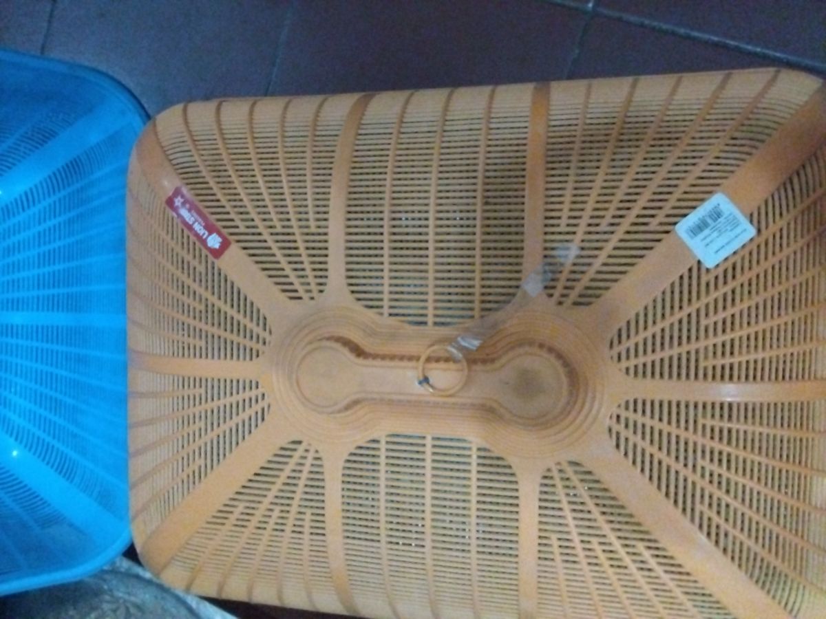 Tudung nasi persegi lion star 