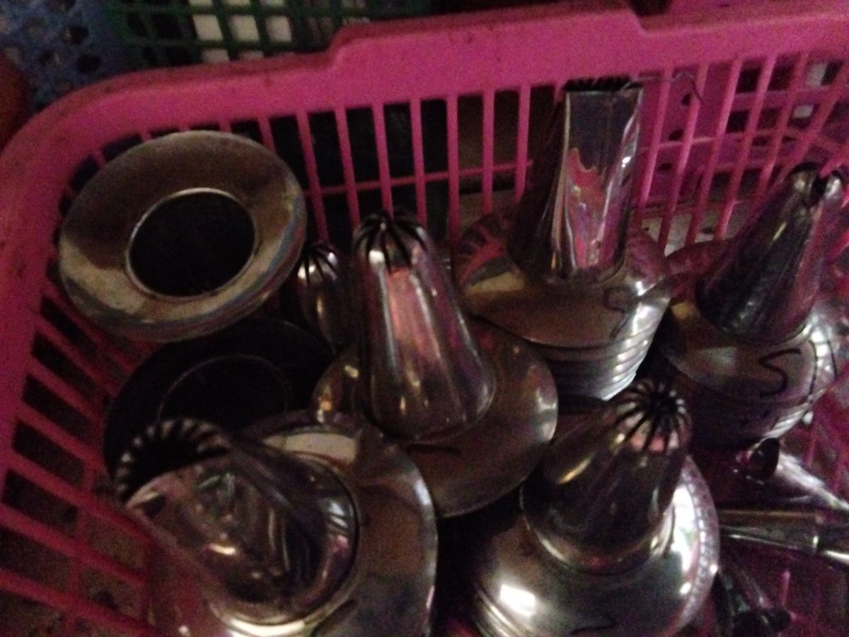 Cetakan kue kering bunga 