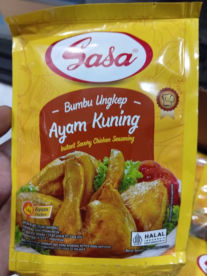 SASA BUMBU AYAM KUNING 25GR