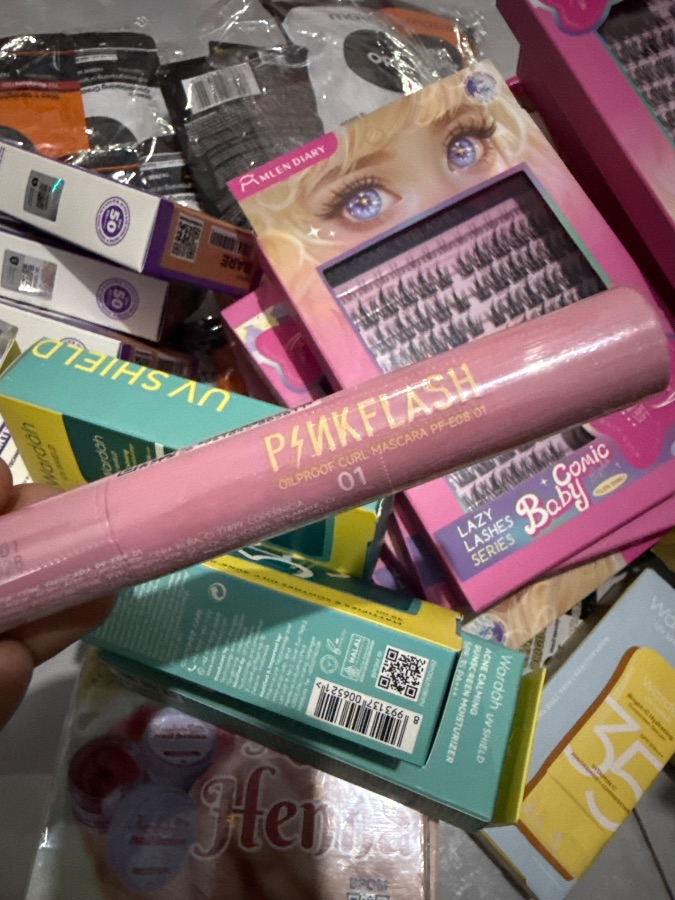 Pinkflash Mascara 01