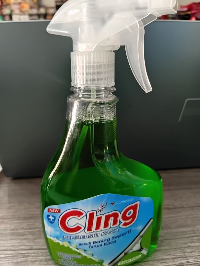 CLING HIJAU BOTOL 440ML 